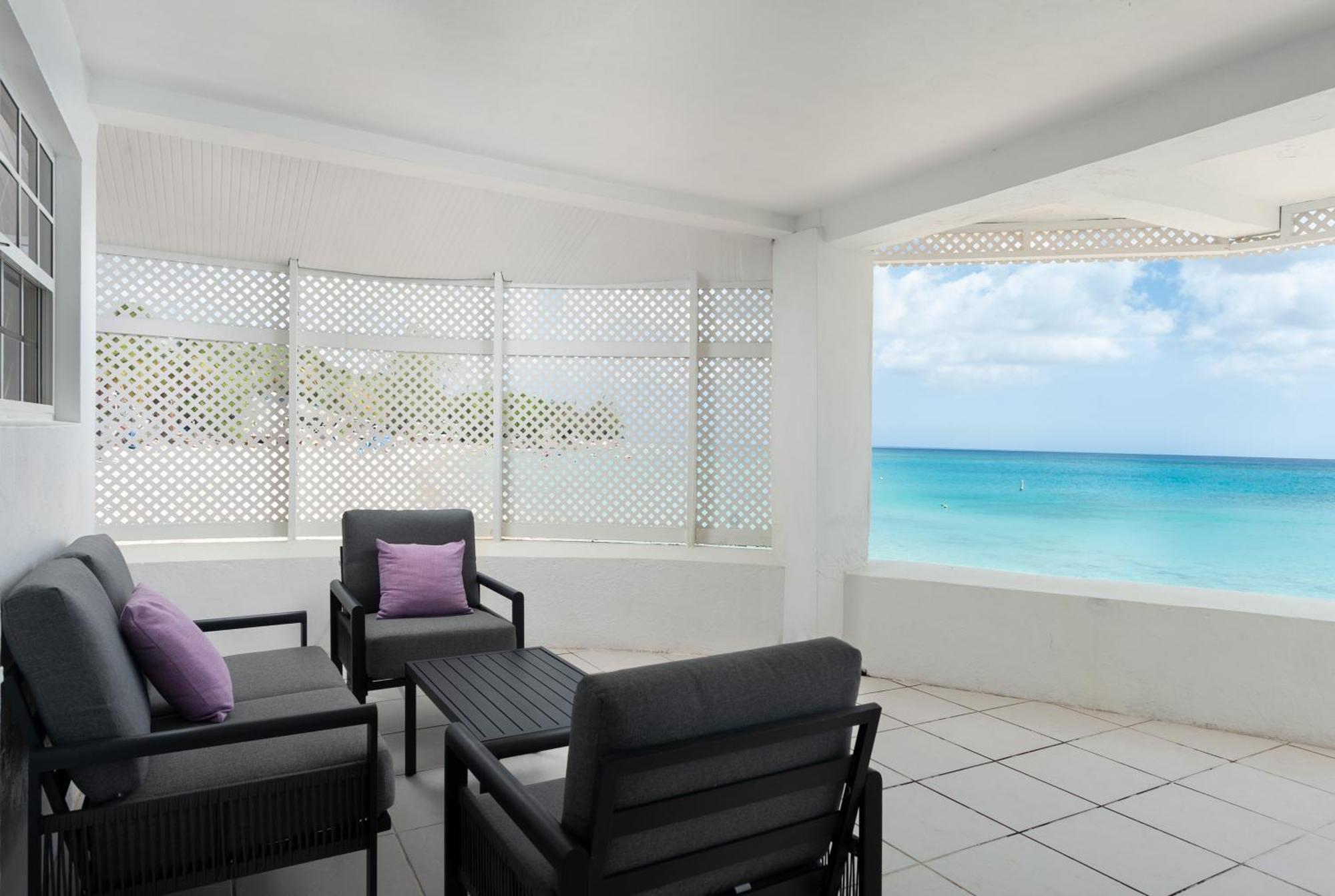 Purple Rain - Direct Access, 2 Bedroom, 2 Terrace Bliss Villa *