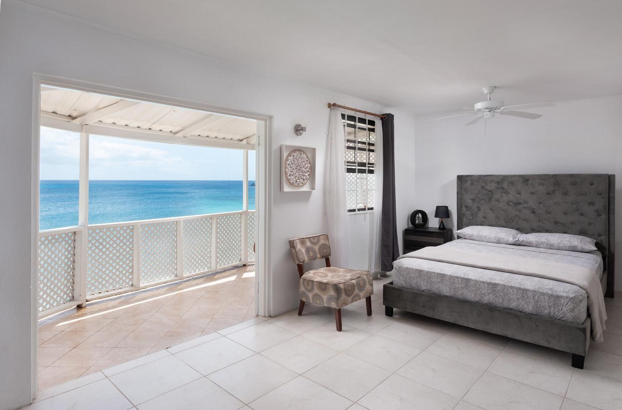 Villa Purple Rain - Direct Access, 2 Bedroom, 2 Terrace Bliss