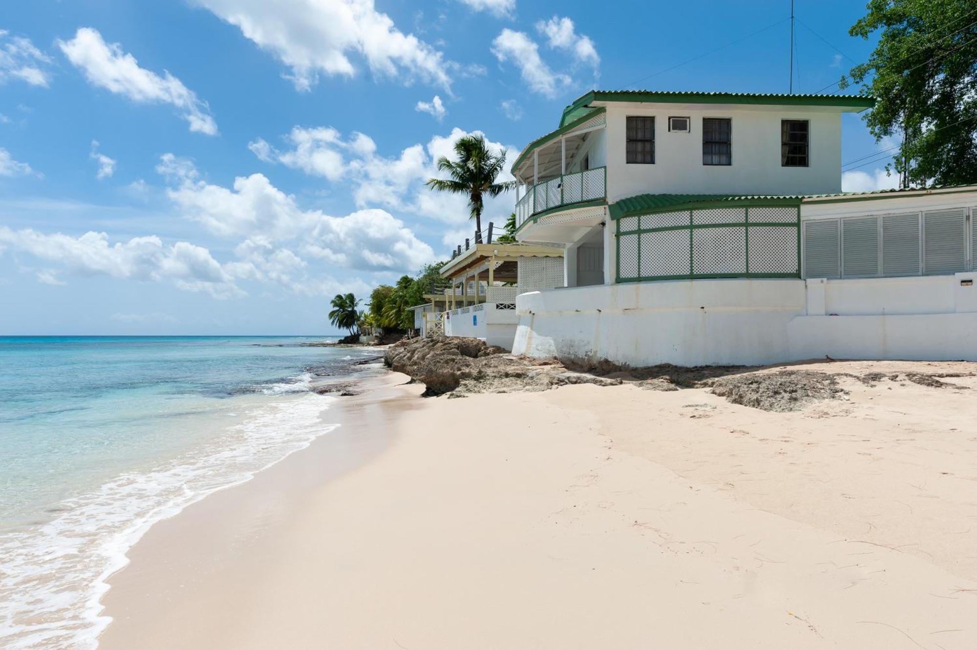 Purple Rain - Direct Access, 2 Bedroom, 2 Terrace Bliss Villa
