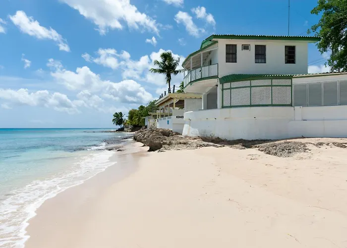 Purple Rain - Direct Beach Access, 2 Bedroom, 2 Terrace Holiday Home Bliss