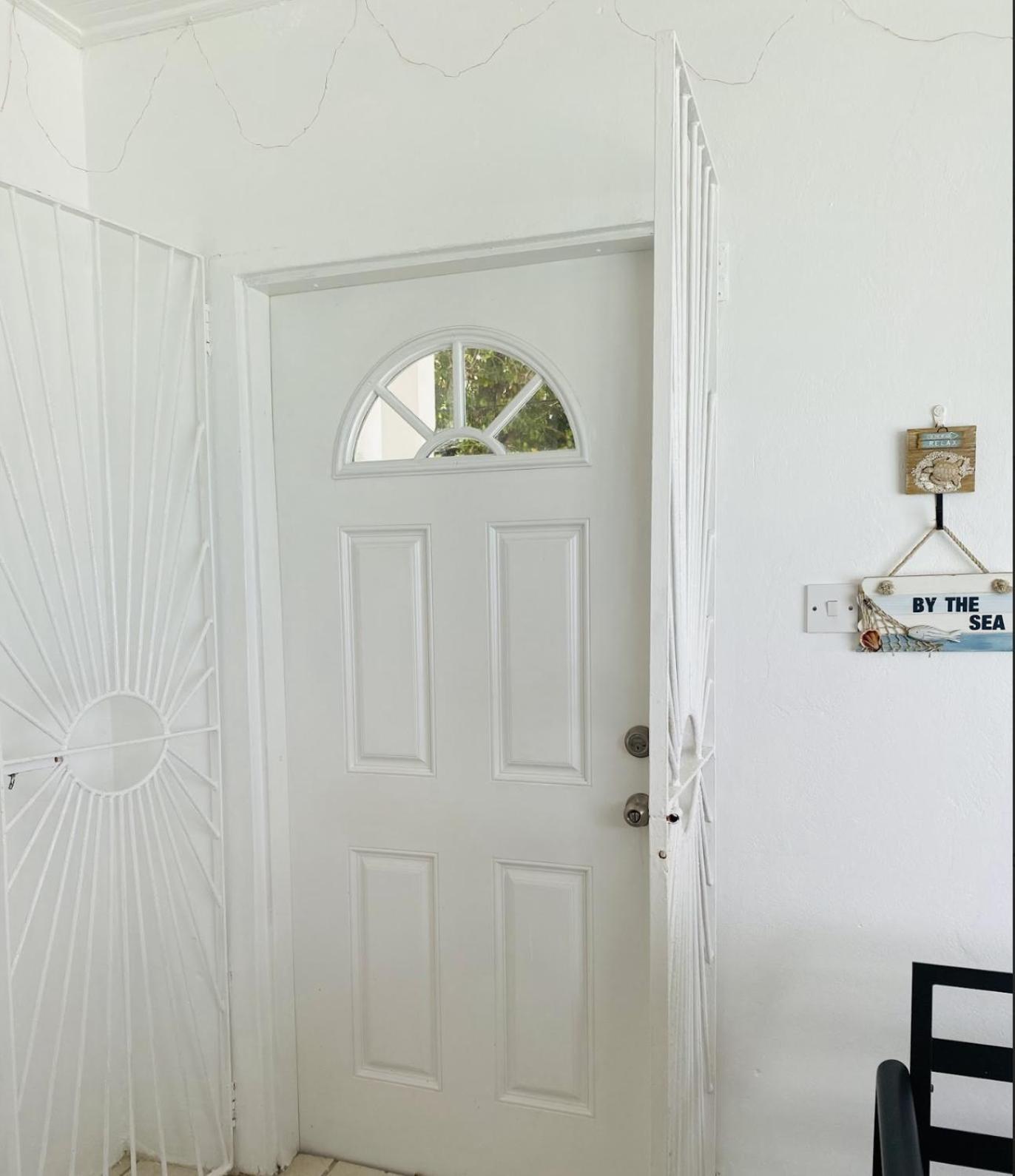 Villa Purple Rain - Direct Access, 2 Bedroom, 2 Terrace Bliss *